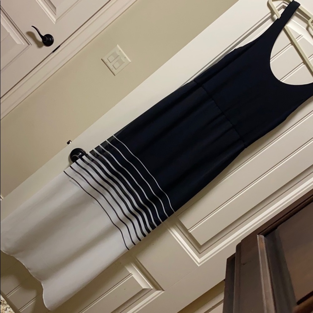 Vince Camuto black & white dress